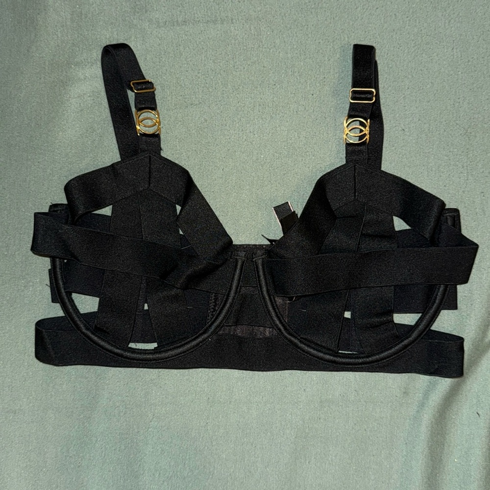 Victoria’s Secret bra